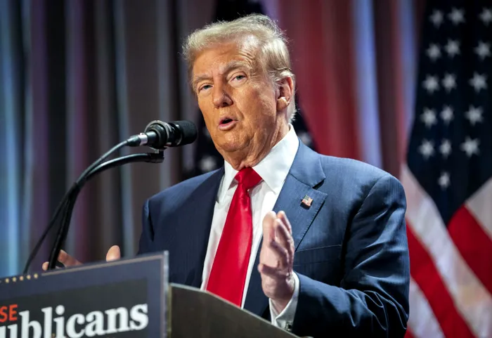 EXTERNE Trump anunță un acord pentru dezarmarea completă a Hamas în Gaza. Planul ar urma să fie implementat în etape