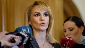 Gabriela Firea face referendum, pe Facebook, pentru taxa Oxigen. Cum au reacţionat internauţii