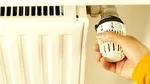 Ai centrală pe gaz? Setarea pe care merită să o verifici pentru o factură mai mică