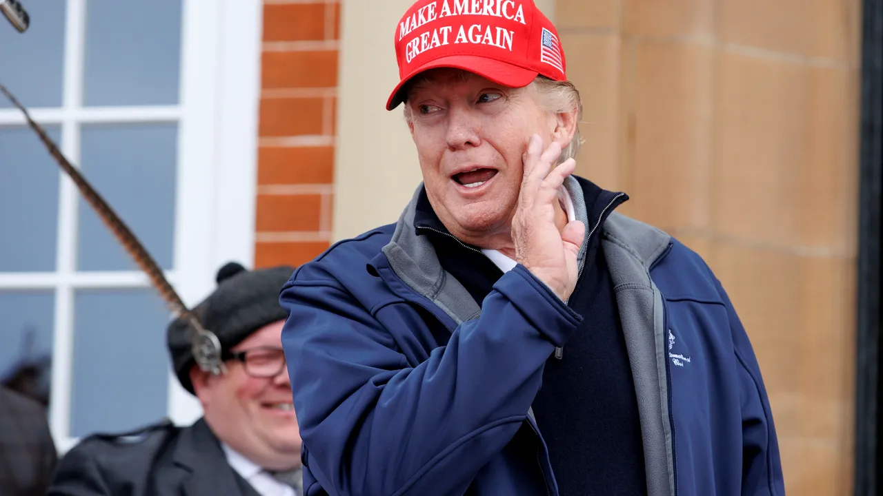 Donald Trump s-a dat de gol - a recunoscut că a păstrat documente clasificate de la Casa Albă 