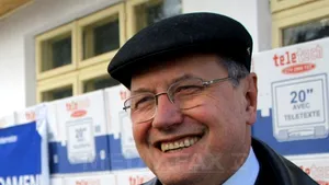 Toader: Nu trebuie oprit nimeni să candideze la şefia PDL, dar nici să vină cineva de pe stradă