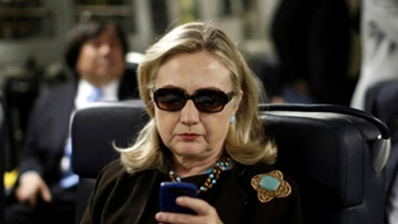 Hillary Clinton, personaj principal într-o serie de dialoguri imaginare găsite pe un blog umoristic