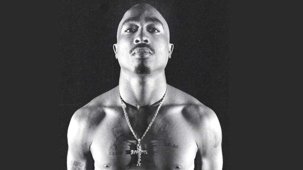 Începe procesul asasinării lui Tupac, la 30 de ani după moartea sa