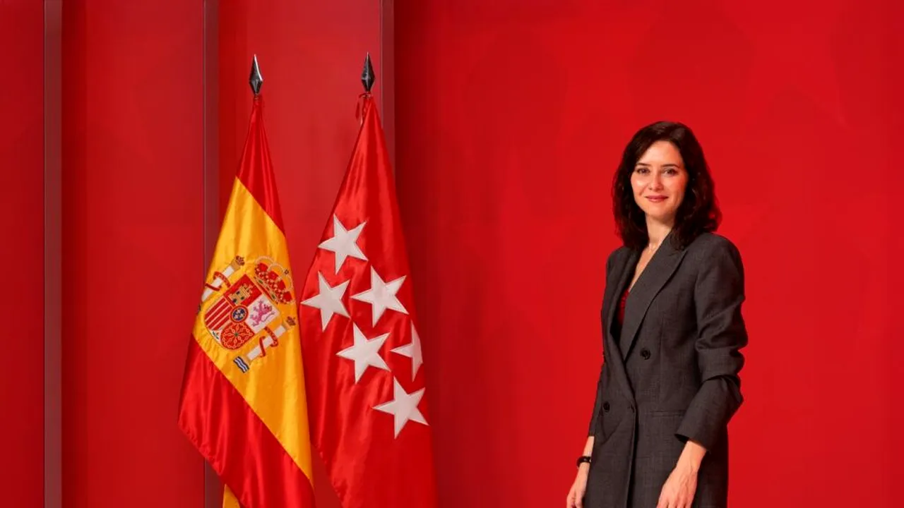 Românii dați exemplu de „cetățeni model” în Spania. Președinta Comunității Madrid: Mai bine un român care lucrează, contribuie și e integrat decât un spaniol infractor și „okupa”