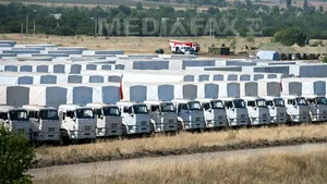 Crucea Roşie vrea să sigileze camioanele din convoiul rusesc la trecerea în Ucraina