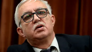 Augustin Zegrean: Mă tem că vor să meargă spre anularea turului întâi al alegerilor prezidenţiale
