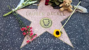 Vedetele deplâng moartea actriţei Lauren Bacall