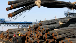 Trei companii din China fuzionează, formând unul din cei mai mari producători de oţel din lume