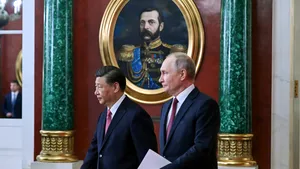 Statele Unite afirmă că Beijingul sprijină maşinăria de război a Rusiei în Ucraina