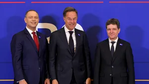 Nicușor Dan, Mark Rutte și Karol Nawrocki afirmă că NATO 3.0 nu înseamnă reducerea implicării SUA în Europa