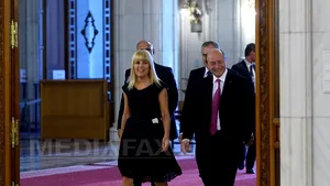 Întâlnire a Clubului Politic în această seară, la Cotroceni. Printre invitaţi, Elena Udrea