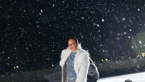 Chloë Sevigny este protagonista campaniei de iarnă Zalando, „Scrie-ţi povestea”