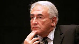 Dominique Strauss-Kahn, favorit pentru conducerea FMI