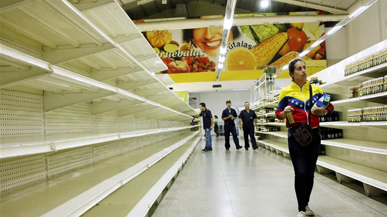 Prognoză devastatoare de la FMI: Inflaţia Venezuelei va atinge nivelul de 1.000.000% 