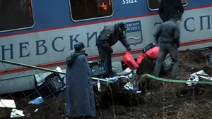Doi oficiali de rang înalt au murit în urma deraierii trenului Moscova-Sankt Petersburg