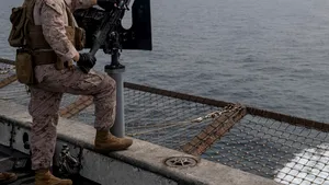 Israelul se consultă cu SUA privind strategia faţă de Iran şi ameninţă cu o acţiune militară