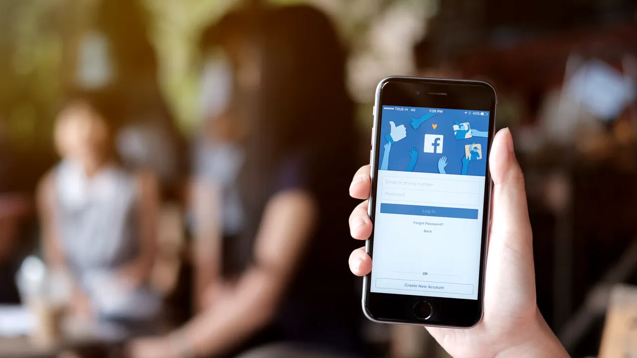 Facebook a recunoscut oficial! Ce date au sustras hackerii din conturile a zeci de milioane de utilizatori/ „Cooperăm cu FBI”