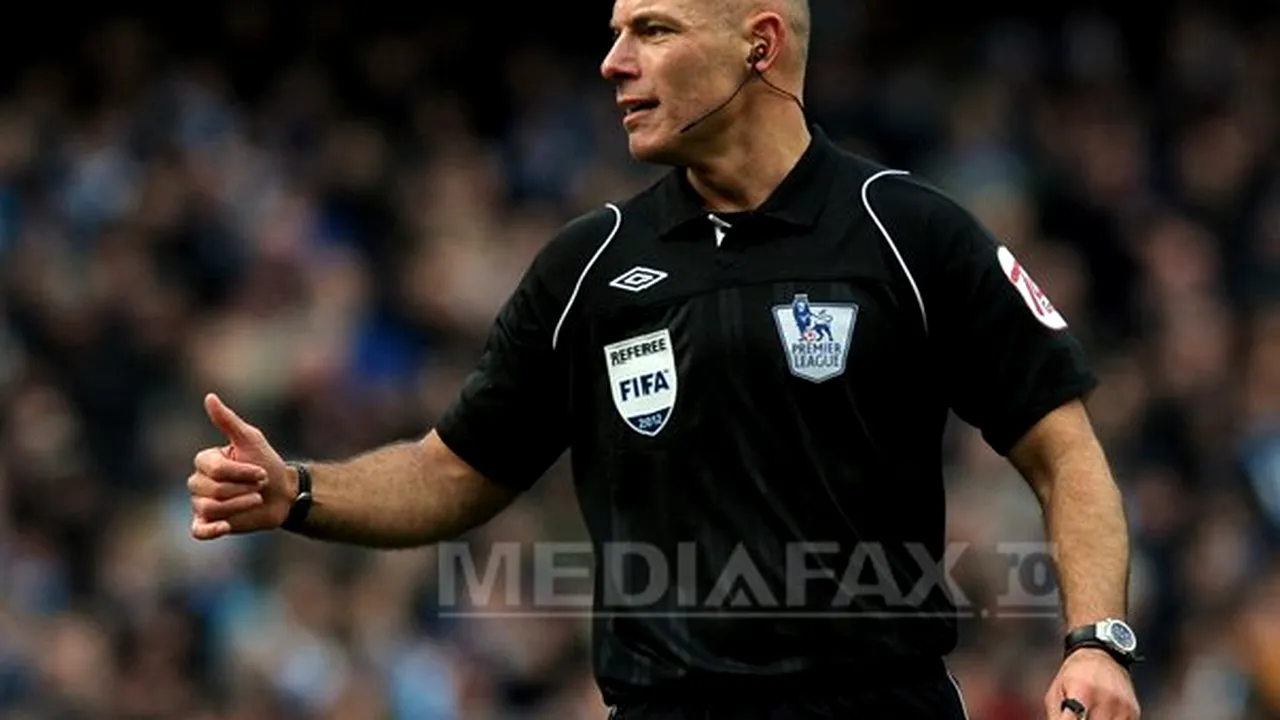 Englezul Howard Webb, cel mai bun arbitru al anului 2013