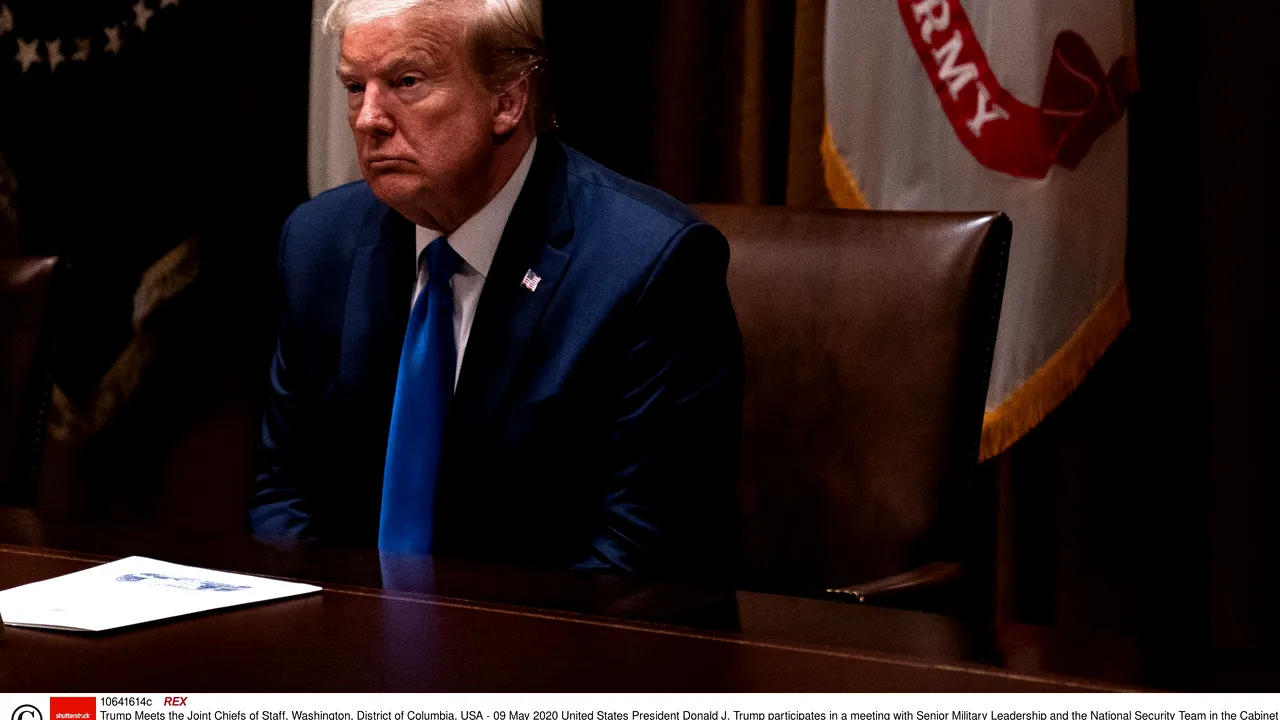 Donald Trump îşi mută atenţia de la coronavirus şi se teme de fraudarea electorală din toamnă