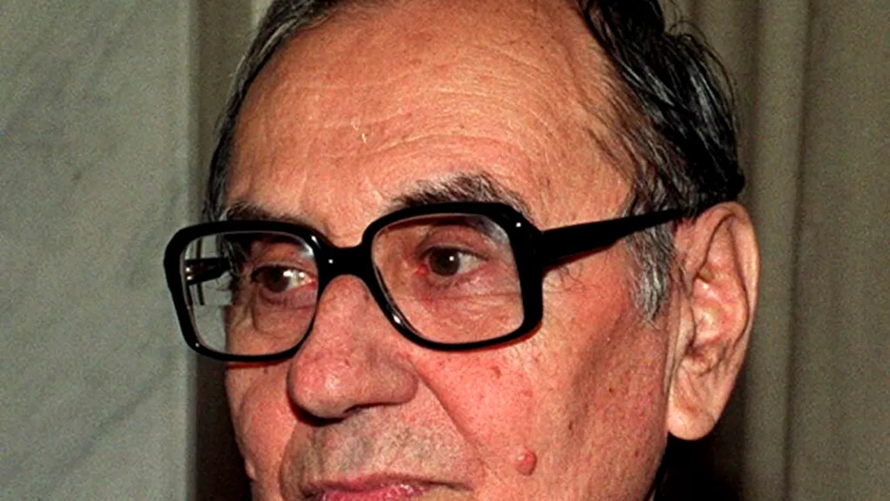 Ștefan Augustin Doinaș - mistrețul cu colți de argint care a învins moartea prin iubire și cuvânt