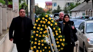 Bercea Mondial, Gigi Becali şi Prinţul Paul, la înmormântarea mamei lui Băsescu