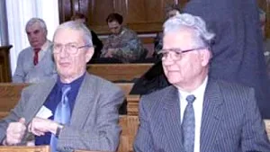 Maşina care îi transporta pe Stănculescu şi Chiţac, implicată într-un accident