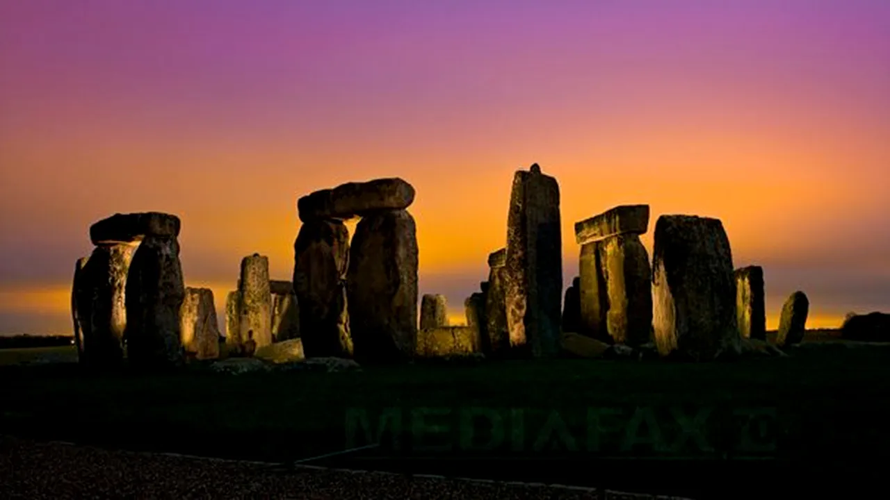 O arenă neolitică uriaşă, descoperită în apropiere de complexul arheologic Stonehenge - VIDEO