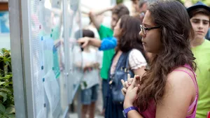 Evaluarea Națională 2025: Absolvenții clasei a VIII-a susțin astăzi proba scrisă la Limba și literatura română