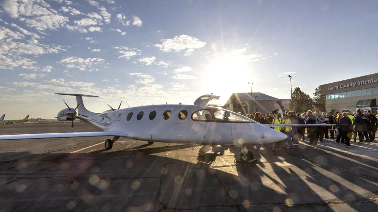 Un prototip de avion electric a efectuat primul zbor. Câţi pasageri ar putea transporta
