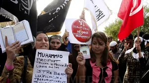 Manifestaţii împotriva filmului considerat insultător la adresa islamului, în mai multe ţări arabe