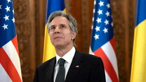 Antony Blinken salută angajamentele României în cadrul NATO şi cooperarea pentru susţinerea Ucrainei: Statele Unite nu şi-ar putea dori un partener mai loial