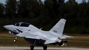 Polonia mobilizează avioane de luptă după atacurile rusești asupra Ucrainei