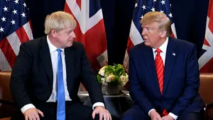 Donald Trump avertizează că Acordul Brexit riscă să afecteze relaţiile comerciale dintre Marea Britanie şi SUA