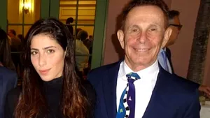 Tânără arestată la patru luni după nunta cu un milionar de 77 de ani. Cum a încercat să fure 1 milion de dolari 