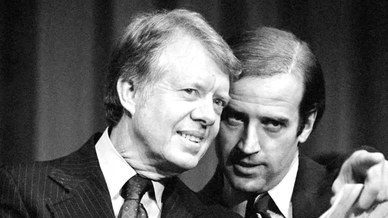 S-a întors roata. Tânarul Joe Biden îl acuza pe Jimmy Carter că năruie şansele democraţilor la Casa Albă. Acum tinerii democraţi spun acelaşi lucru despre Biden