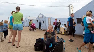 Cel puţin 415.800 de persoane şi-au părăsit locuinţele din cauza conflictului din Ucraina