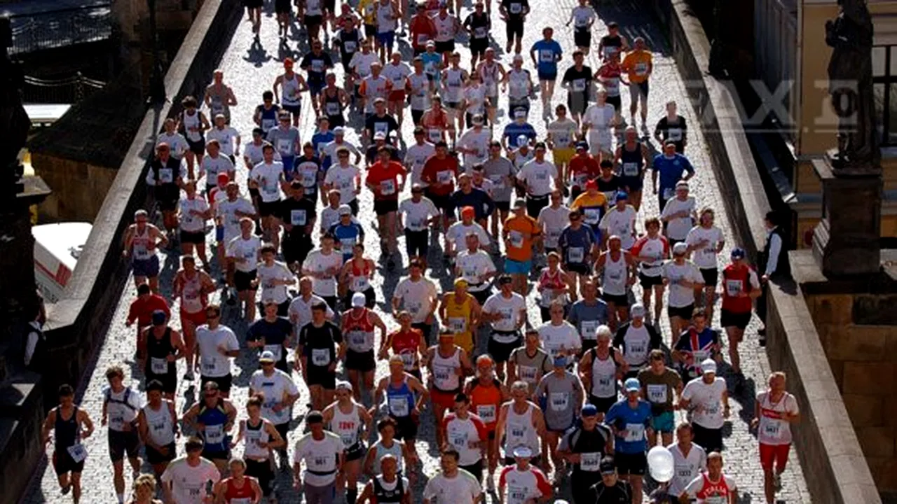 Un american de 66 de ani a alergat 50 de maratoane în 50 de state