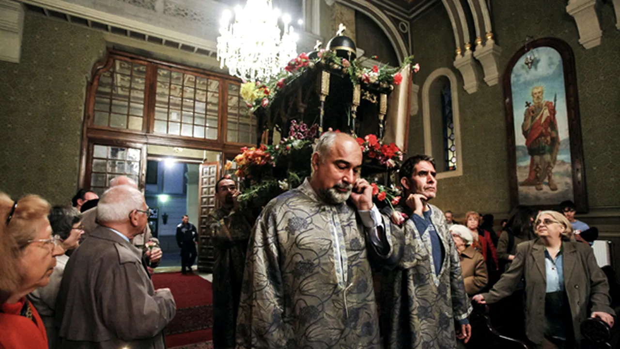 MEDIAFAX ZOOM: Armeni în România - GALERIE FOTO