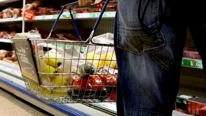 Comerțul cu amănuntul a crescut cu 4,5% în iulie, tras de vânzările de carburanți