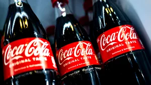 Ce se întâmplă cu organismul dacă bei suc în fiecare zi. Dieteticienii avertizează: efectele apar mai repede decât crezi