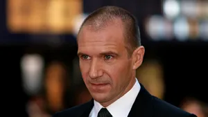 Ralph Fiennes, premiat pentru întreaga carieră (Video)