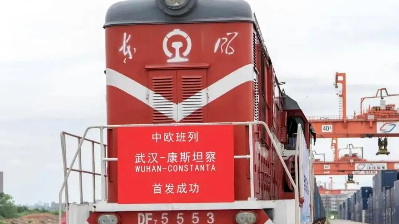 Primul tren pe ruta China-România a plecat din Wuhan