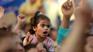 Mii de egipteni demonstrează în piaţa Tahrir pentru unitate naţională