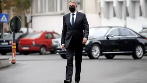 Valul de restricţii nu se aplică atunci când votăm. Preşedintele Klaus Iohannis: „Democraţia nu poate fi pusă în paranteză”