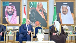 Preşedintele Libanului caută să refacă relaţiile cu Arabia Saudită într-o vizită istorică
