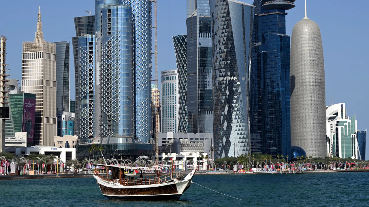 O nouă forţă geopolitică se naşte în deşerturile arabe, ajutată de războiul lui Putin