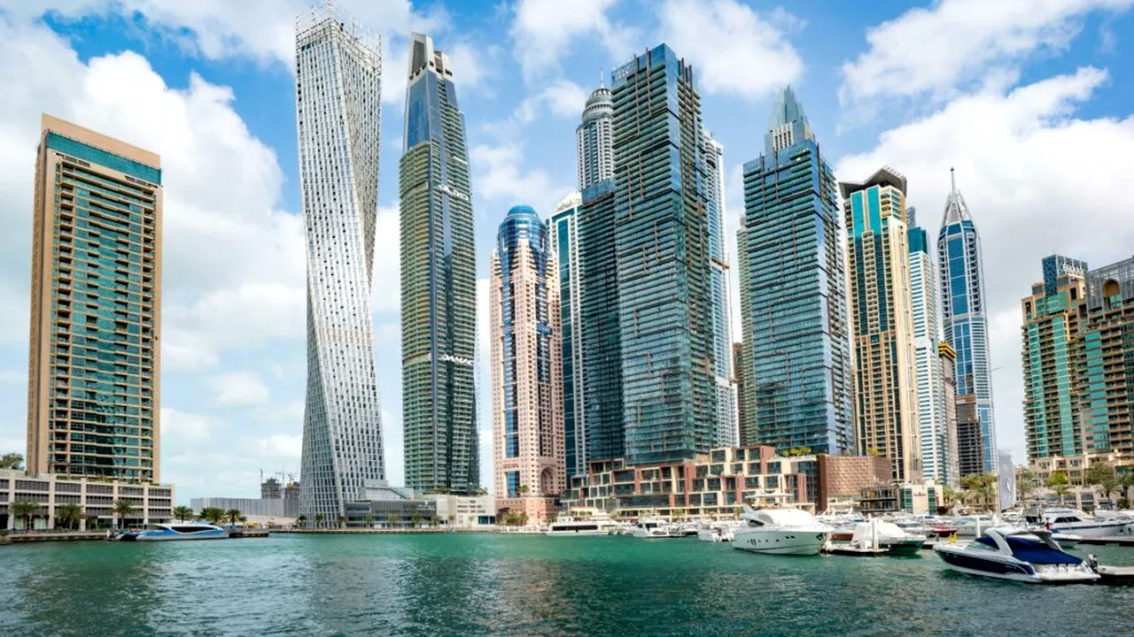 Poliția din Dubai îndeamnă publicul să nu posteze fotografii cu locații de securitate și infrastructură critică