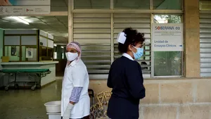 Soberana 02, la dispoziţia turiştilor. Vaccinul produs de Cuba intră în faza 3 de testare