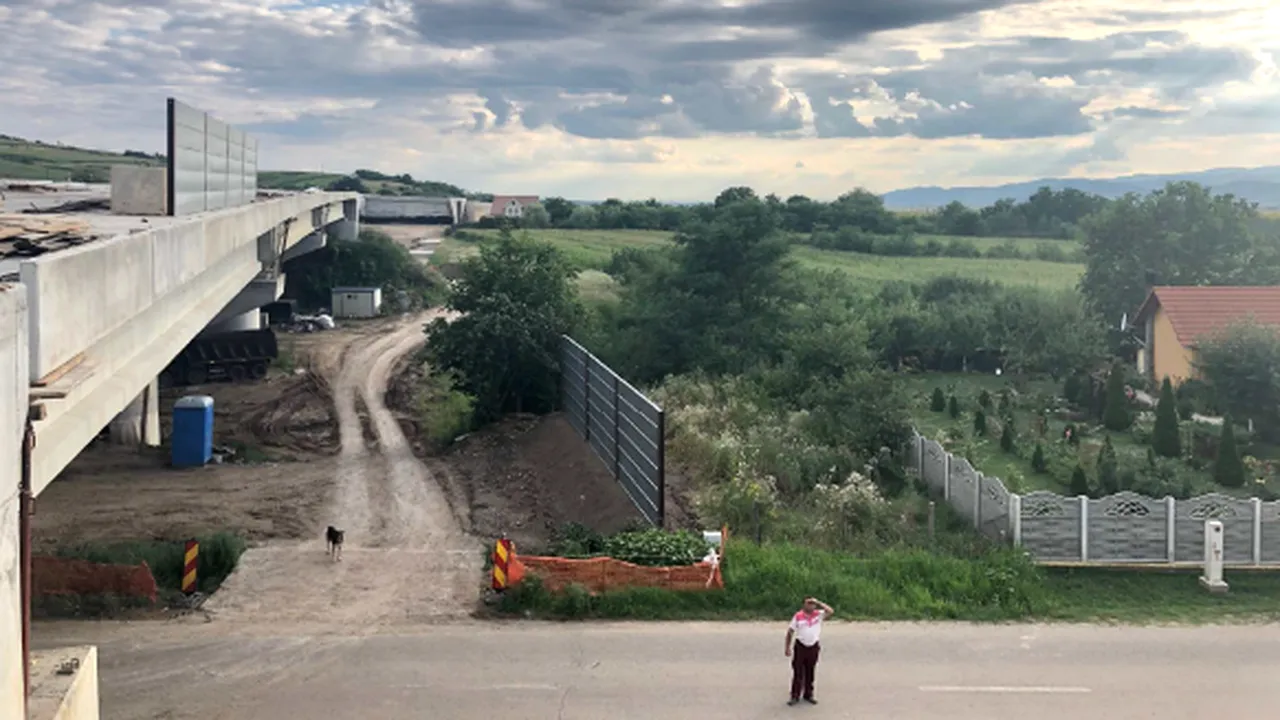 FOTO | O familie a obţinut în instanţă oprirea lucrărilor la Autostrada Sebeş - Turda. Decizia se aplică „de îndată” / Reacţia CNAIR