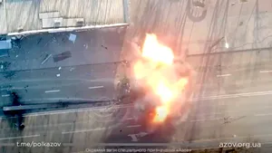 Atacuri silenţioase şi letale venite din cer: dronele Kievului au redus la tăcere tancurile şi pe soldaţii ruşi

